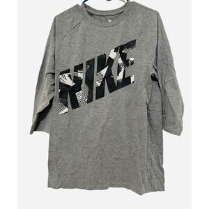NIKE TEE SHIRT Men Size Large Grey Athletic Cut BIG LOGO Quarter Sleeves Gray